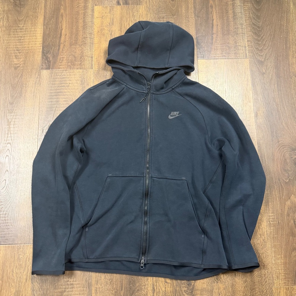 Nike Tech Fleece Full Zip Hoodie Mens Large Black Fair Pilling Hole Activewear